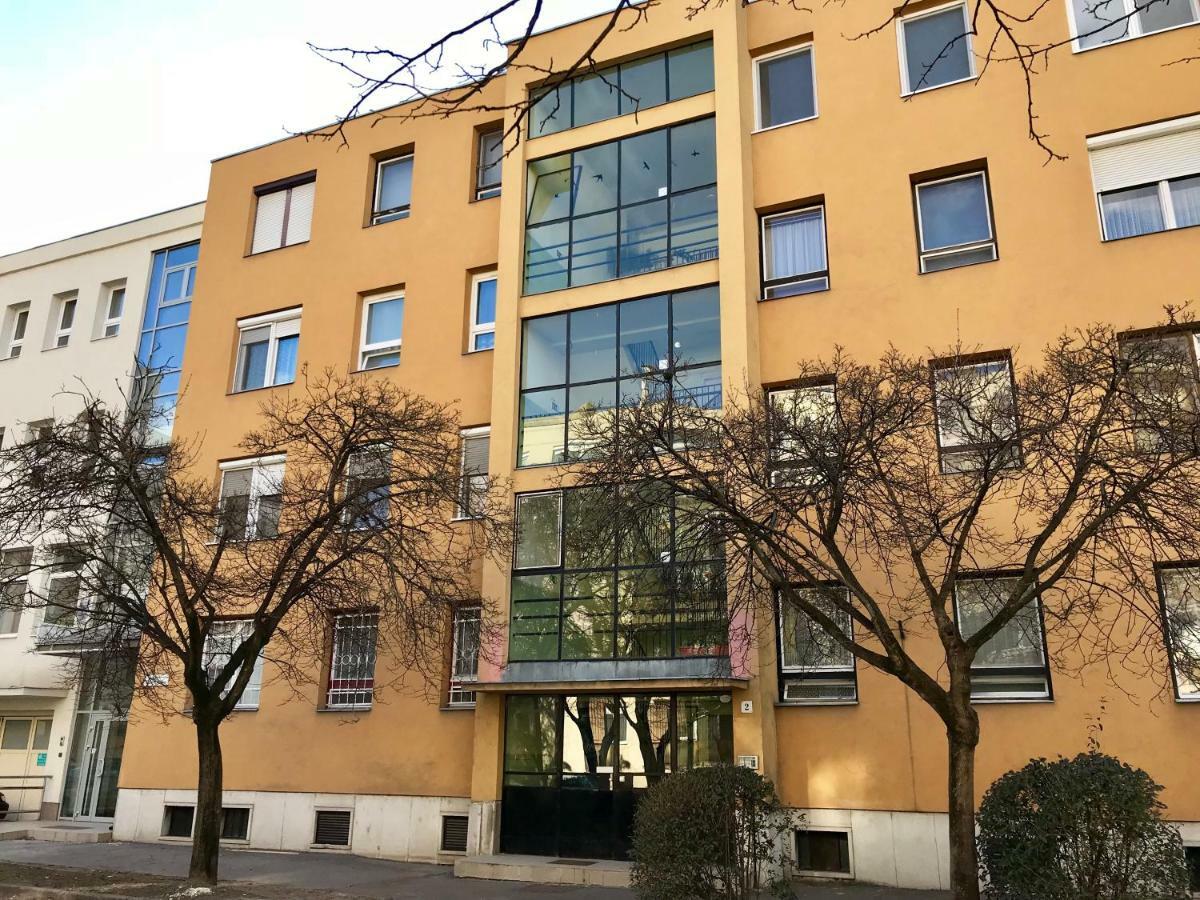 Ella Apartman Debrecín Exteriér fotografie